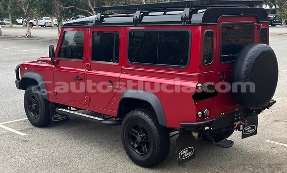 Acheter Occasion Voiture Land Rover Defender Rouge à Castries, Castries Acheter Occasion Voiture Land Rover Defender Rouge à Castries, Castries