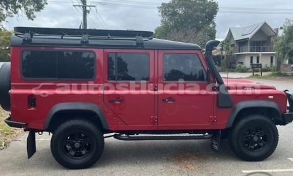 Acheter Occasion Voiture Land Rover Defender Rouge à Castries, Castries Acheter Occasion Voiture Land Rover Defender Rouge à Castries, Castries