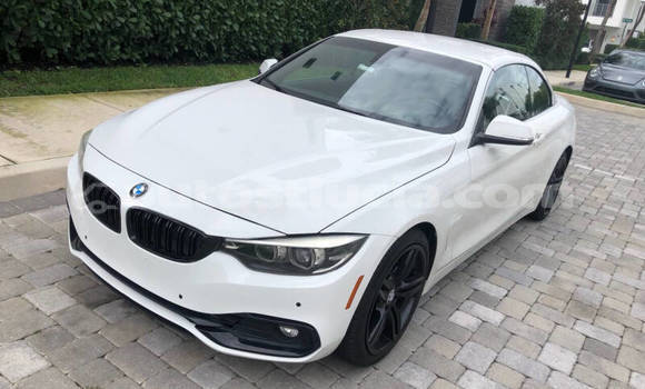 Acheter Occasion Voiture BMW 4-Series Blanc à Castries, Castries Acheter Occasion Voiture BMW 4-Series Blanc à Castries, Castries