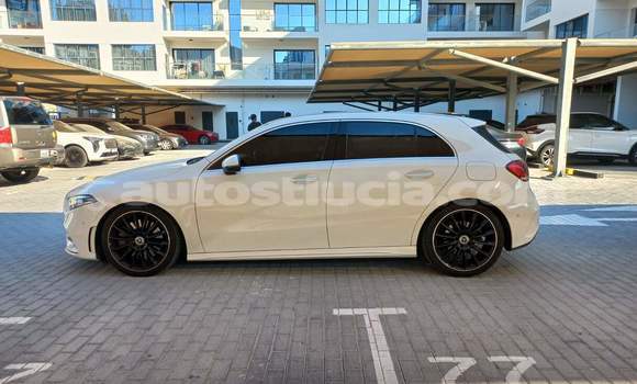 Buy Used Mercedes-Benz A200 White Car in Castries in Castries Buy Used Mercedes-Benz A200 White Car in Castries in Castries