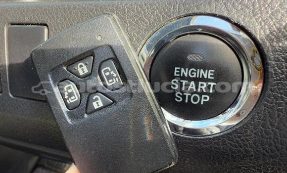 Buy Used Toyota Voxy White Car in Import - Dubai in Anse-la-Raye Buy Used Toyota Voxy White Car in Import - Dubai in Anse-la-Raye