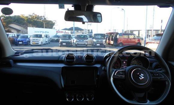 Buy Used Suzuki Swift Silver Car in Import - Dubai in Anse-la-Raye Buy Used Suzuki Swift Silver Car in Import - Dubai in Anse-la-Raye