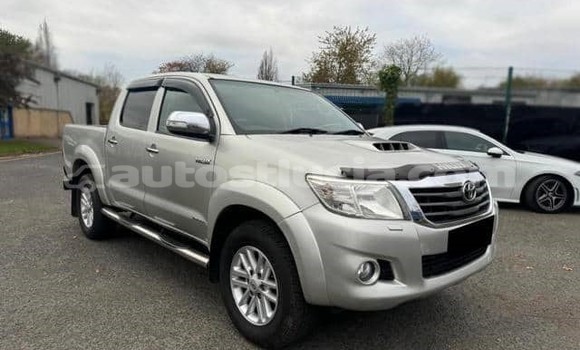 Buy Used Toyota Hilux Other Car in Import - Dubai in Anse-la-Raye Buy Used Toyota Hilux Other Car in Import - Dubai in Anse-la-Raye