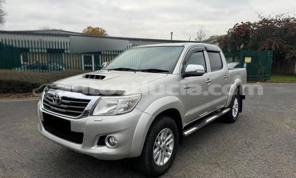 Buy Used Toyota Hilux Other Car in Import - Dubai in Anse-la-Raye Buy Used Toyota Hilux Other Car in Import - Dubai in Anse-la-Raye