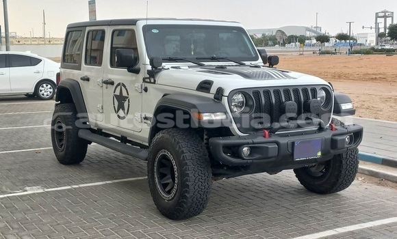 Buy Used Jeep Wrangler White Car in Castries in Castries Buy Used Jeep Wrangler White Car in Castries in Castries