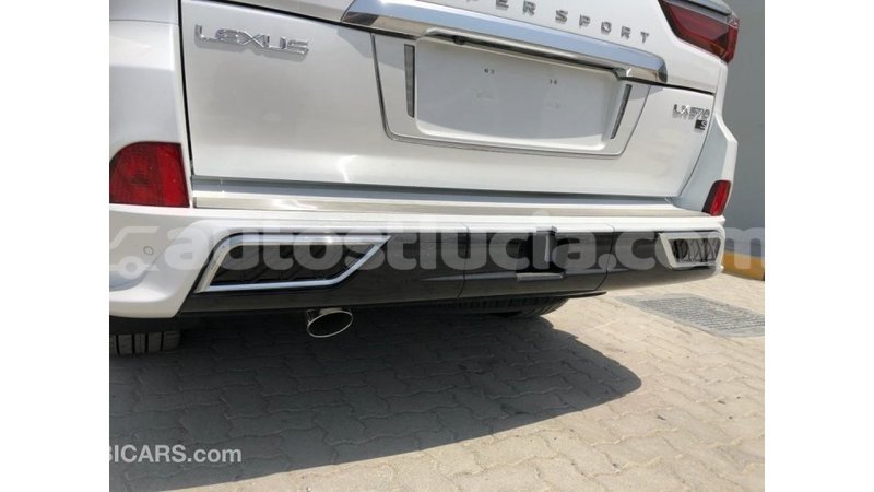 Big with watermark 334f7556 1eee 4664 aa5c f77e6618596d