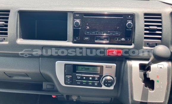 Buy Used Toyota Hiace White Car in Canaries in Canaries Buy Used Toyota Hiace White Car in Canaries in Canaries