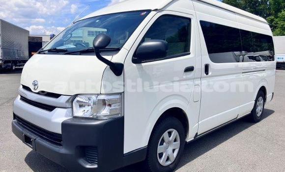 Buy Used Toyota Hiace White Car in Canaries in Canaries Buy Used Toyota Hiace White Car in Canaries in Canaries