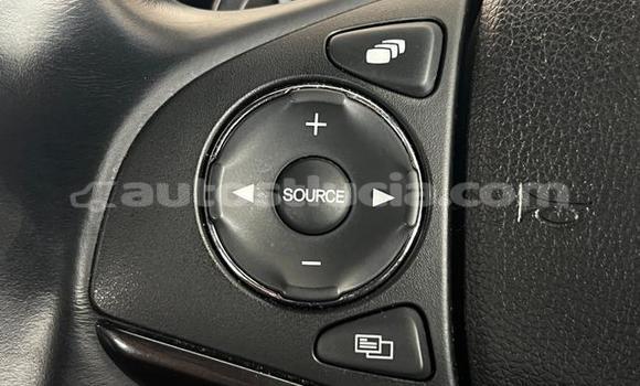 Buy Used Honda Vezel White Car in Castries in Castries Buy Used Honda Vezel White Car in Castries in Castries