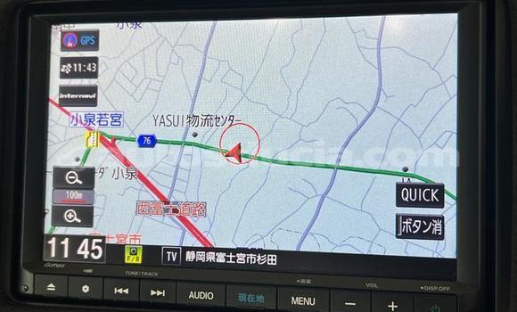 Buy Used Honda Vezel White Car in Castries in Castries Buy Used Honda Vezel White Car in Castries in Castries