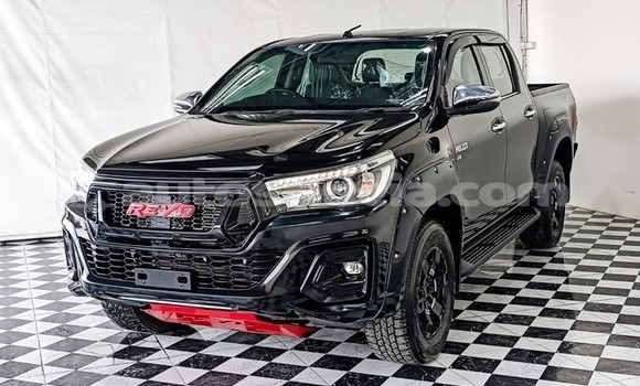 Buy New Toyota Hiluxe Revo Black Car in Castries in Castries Buy New Toyota Hiluxe Revo Black Car in Castries in Castries
