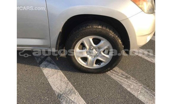 Buy Import Toyota HiAce Other Truck in Import - Dubai in Anse-la-Raye Buy Import Toyota HiAce Other Truck in Import - Dubai in Anse-la-Raye