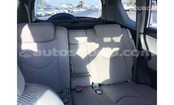 Buy Import Toyota HiAce White Truck in Import - Dubai in Anse-la-Raye Buy Import Toyota HiAce White Truck in Import - Dubai in Anse-la-Raye
