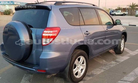 Buy Import Toyota HiAce Blue Truck in Import - Dubai in Anse-la-Raye Buy Import Toyota HiAce Blue Truck in Import - Dubai in Anse-la-Raye