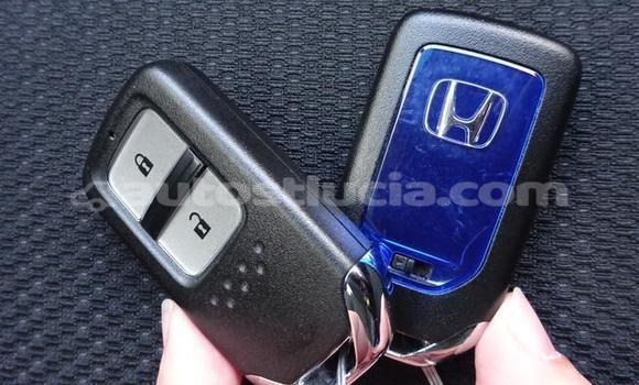 Acheter Occasion Voiture Honda Vezel Blanc à Castries, Castries Acheter Occasion Voiture Honda Vezel Blanc à Castries, Castries