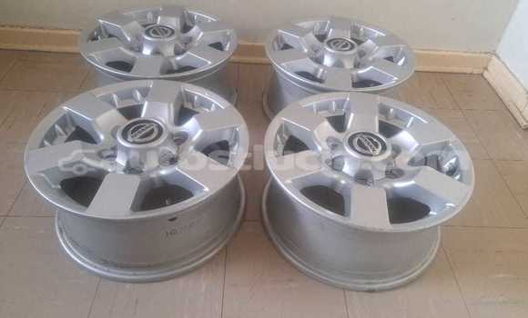 Buy Nissan hardbody 16 inch. in Castries in Castries Buy Nissan hardbody 16 inch. in Castries in Castries
