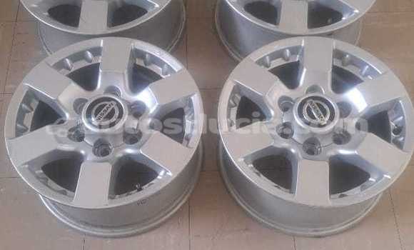 Buy Nissan hardbody 16 inch. in Castries in Castries Buy Nissan hardbody 16 inch. in Castries in Castries