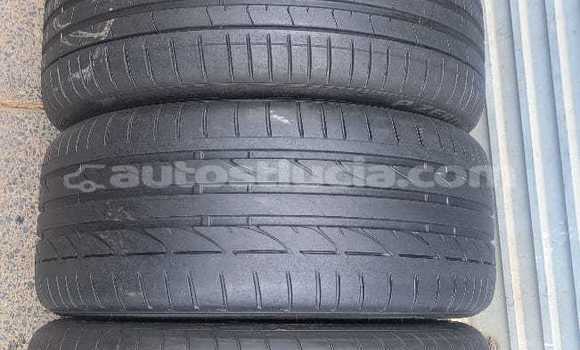 Acheter BMW rims and tires à Castries, Castries Acheter BMW rims and tires à Castries, Castries