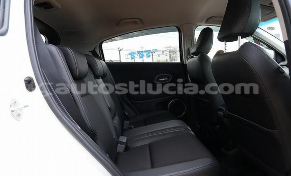 Buy Import Honda Vezel White Car in Castries in Castries Buy Import Honda Vezel White Car in Castries in Castries