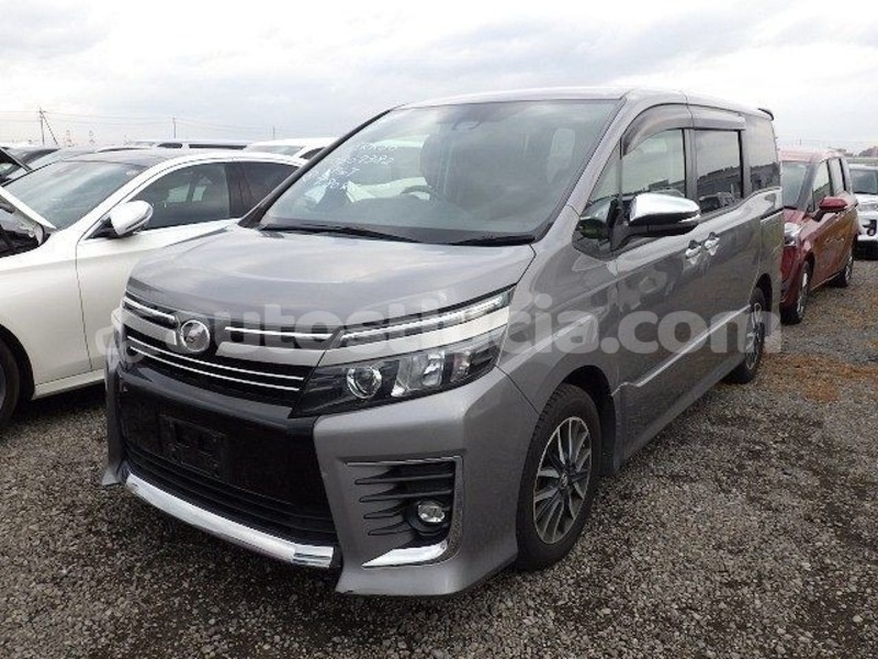 Big with watermark toyota voxy castries castries 4305
