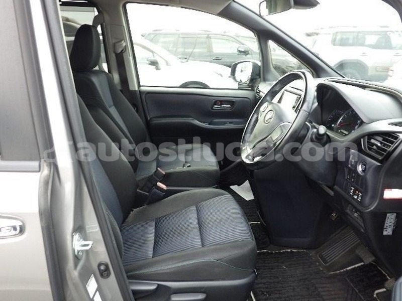 Big with watermark toyota voxy castries castries 4305