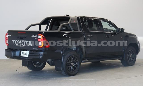 Buy Used Toyota Hilux Black Car in Canaries in Canaries