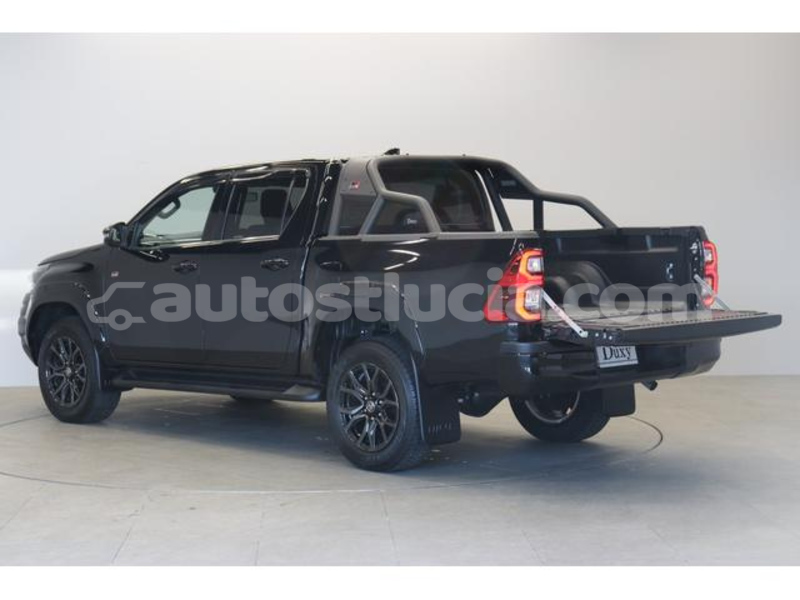 Big with watermark toyota hilux canaries canaries 4306