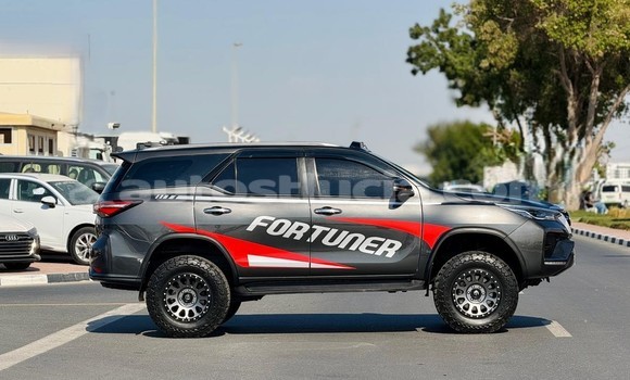 Buy Import Toyota Fortuner Other Car in Import - Dubai in Anse-la-Raye Buy Import Toyota Fortuner Other Car in Import - Dubai in Anse-la-Raye