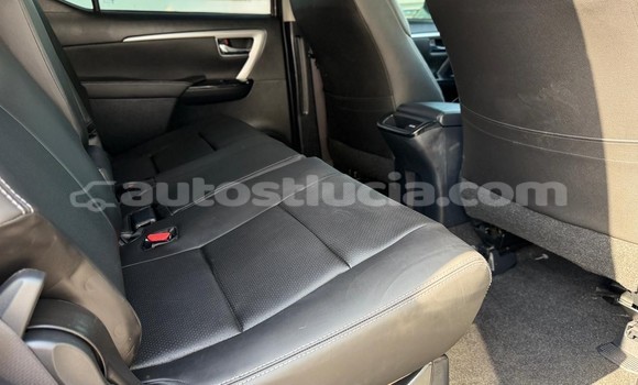 Buy Import Toyota Fortuner Other Car in Import - Dubai in Anse-la-Raye Buy Import Toyota Fortuner Other Car in Import - Dubai in Anse-la-Raye