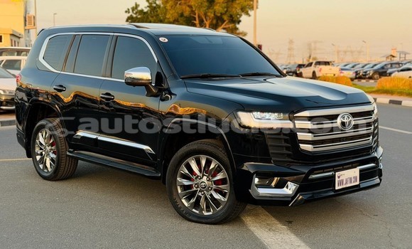 Buy Import Toyota Land Cruiser Black Car in Import - Dubai in Anse-la-Raye Buy Import Toyota Land Cruiser Black Car in Import - Dubai in Anse-la-Raye
