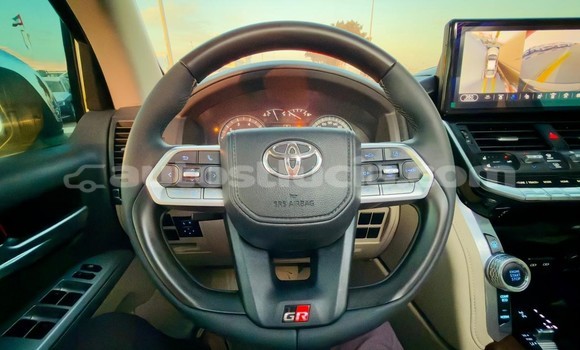Buy Import Toyota Land Cruiser Black Car in Import - Dubai in Anse-la-Raye Buy Import Toyota Land Cruiser Black Car in Import - Dubai in Anse-la-Raye