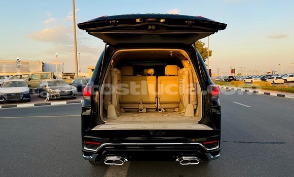 Buy Import Toyota Land Cruiser Black Car in Import - Dubai in Anse-la-Raye Buy Import Toyota Land Cruiser Black Car in Import - Dubai in Anse-la-Raye