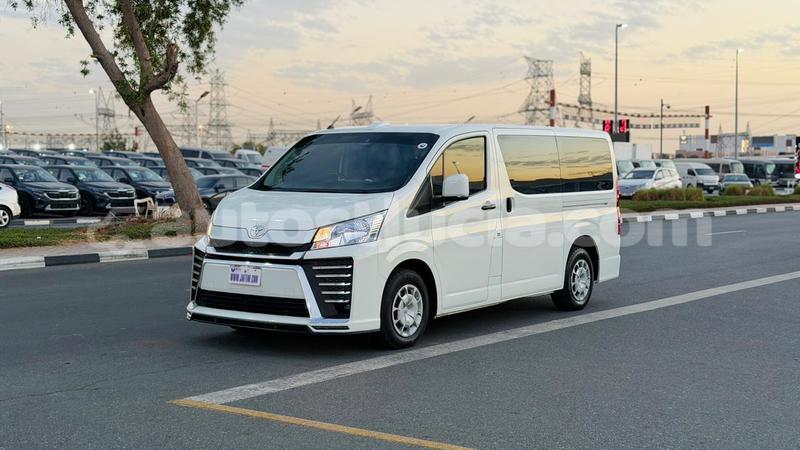 Big with watermark toyota hiace anse la raye import dubai 4316