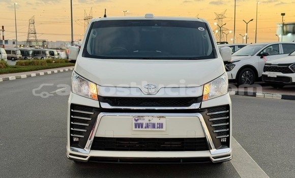 Buy Import Toyota Hiace White Car in Import - Dubai in Anse-la-Raye Buy Import Toyota Hiace White Car in Import - Dubai in Anse-la-Raye