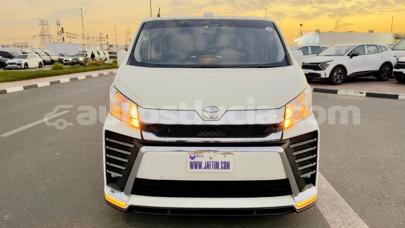 Big with watermark toyota hiace anse la raye import dubai 4316