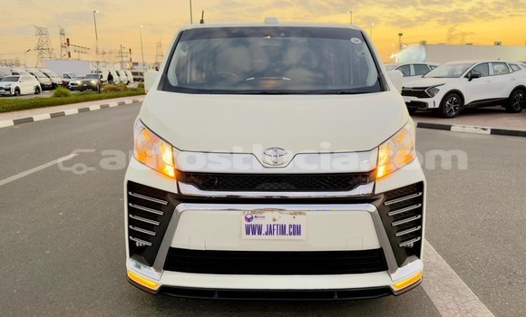 Buy Import Toyota Hiace White Car in Import - Dubai in Anse-la-Raye Buy Import Toyota Hiace White Car in Import - Dubai in Anse-la-Raye