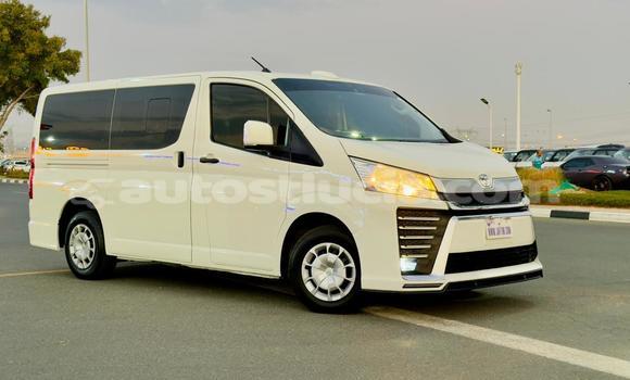 Buy Import Toyota Hiace White Car in Import - Dubai in Anse-la-Raye Buy Import Toyota Hiace White Car in Import - Dubai in Anse-la-Raye