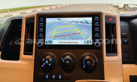 Buy Import Toyota Hiace White Car in Import - Dubai in Anse-la-Raye Buy Import Toyota Hiace White Car in Import - Dubai in Anse-la-Raye