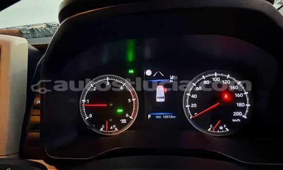 Buy Import Toyota Hiace White Car in Import - Dubai in Anse-la-Raye Buy Import Toyota Hiace White Car in Import - Dubai in Anse-la-Raye