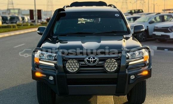 Buy Import Toyota Land Cruiser Other Car in Import - Dubai in Anse-la-Raye Buy Import Toyota Land Cruiser Other Car in Import - Dubai in Anse-la-Raye