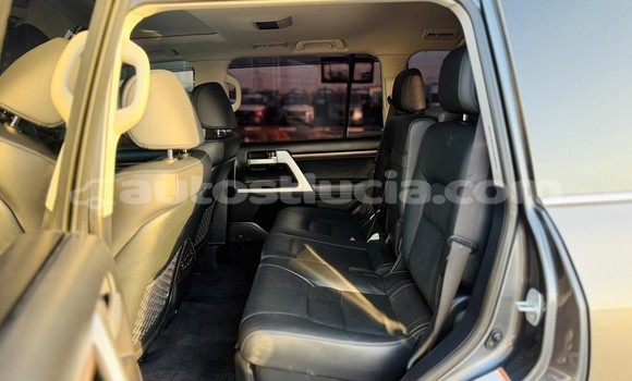 Buy Import Toyota Land Cruiser Other Car in Import - Dubai in Anse-la-Raye Buy Import Toyota Land Cruiser Other Car in Import - Dubai in Anse-la-Raye