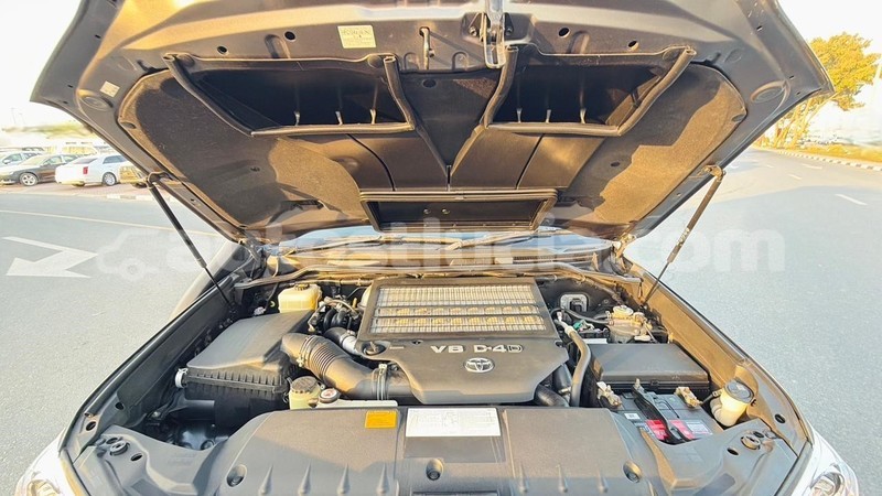 Big with watermark toyota land cruiser anse la raye import dubai 4318