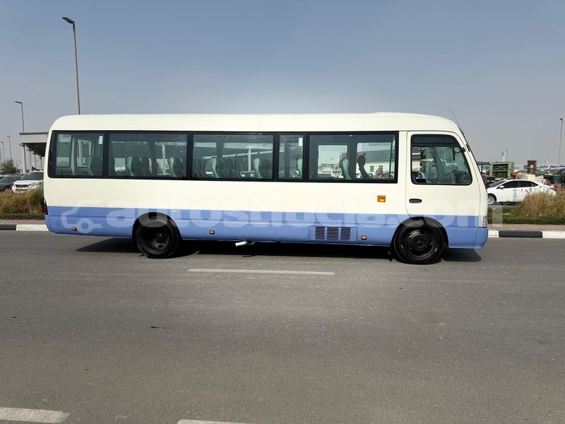 Big with watermark toyota coaster anse la raye import dubai 4319