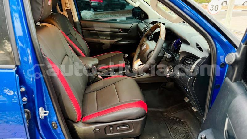 Big with watermark toyota hiluxe revo anse la raye import dubai 4321
