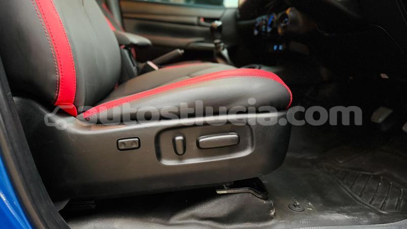 Big with watermark toyota hiluxe revo anse la raye import dubai 4321
