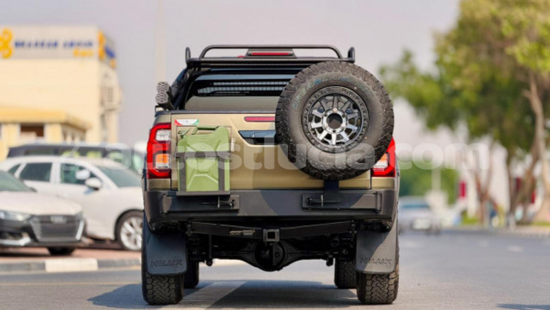 Big with watermark toyota hiluxe revo anse la raye import dubai 4323