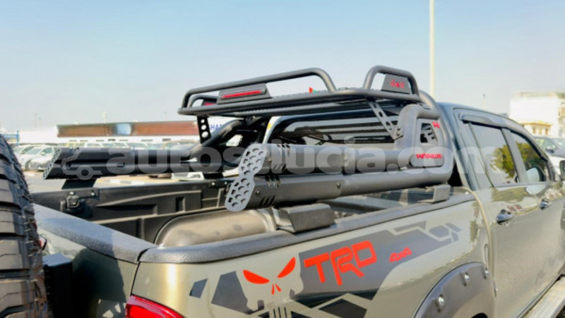 Big with watermark toyota hiluxe revo anse la raye import dubai 4323