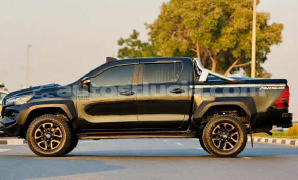 Buy Import Toyota Hilux Black Car in Import - Dubai in Anse-la-Raye Buy Import Toyota Hilux Black Car in Import - Dubai in Anse-la-Raye