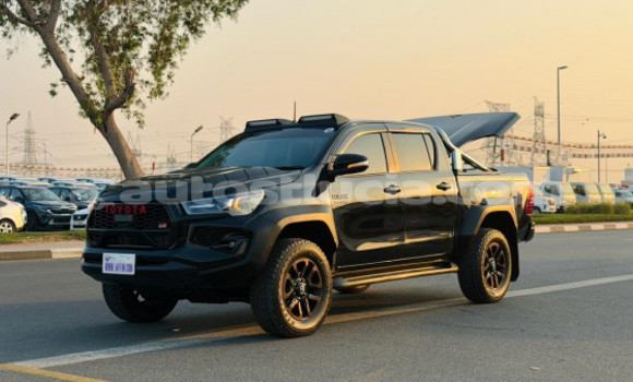 Buy Import Toyota Hilux Black Car in Import - Dubai in Anse-la-Raye Buy Import Toyota Hilux Black Car in Import - Dubai in Anse-la-Raye