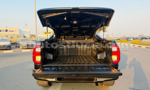 Buy Import Toyota Hilux Black Car in Import - Dubai in Anse-la-Raye Buy Import Toyota Hilux Black Car in Import - Dubai in Anse-la-Raye